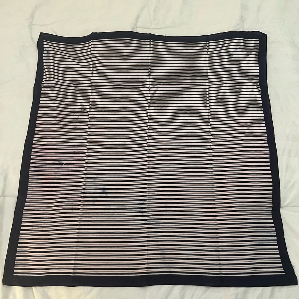 Striped Navy and White scarf